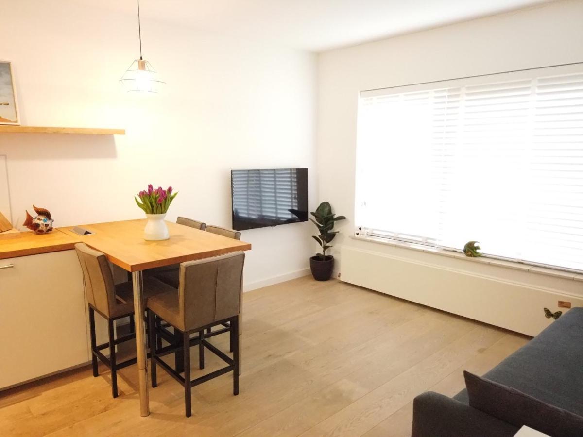 2-Room Apartment + 2 E-Bikes Alkmaar Exteriör bild